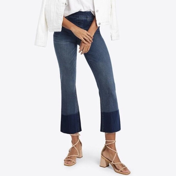 SPANX Denim - SPANX Cropped Flare Raw Hem Denim Jeans | Medium Wash | High-Rise | Size Large